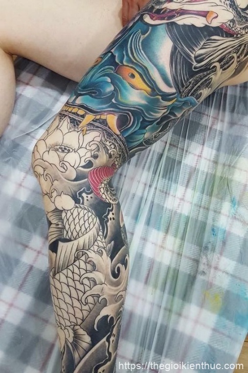 Hình ảnh xăm tattoo cá chép đẹp và ý nghĩa nhất số 2